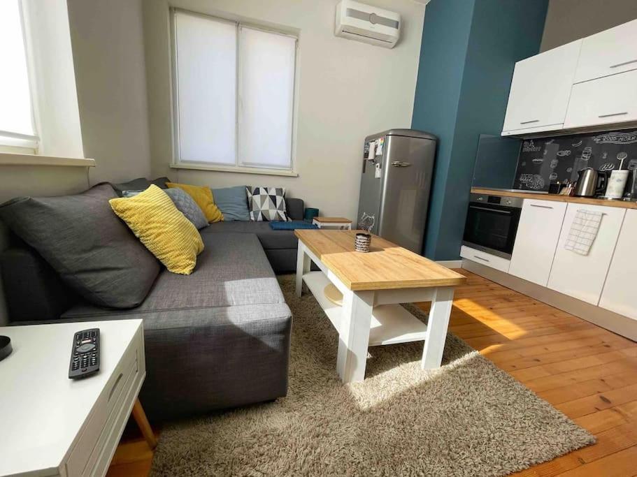 Cozy & Boho Top Center Apartment София Екстериор снимка